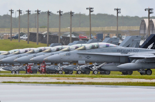  Пакет із білим порошком спричинив тимчасове блокування  військової бази у США 